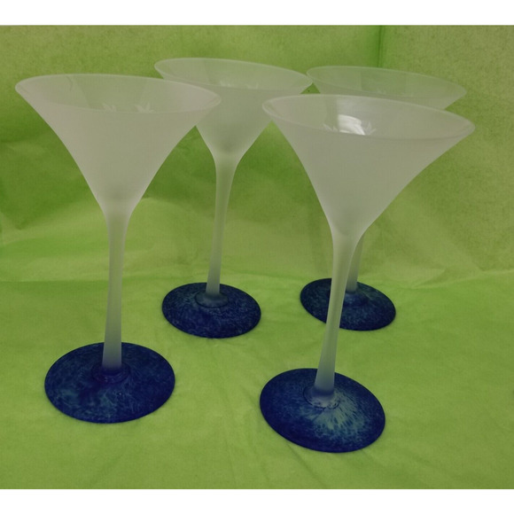 Four frosted grey geese vodka martini glasses cobalt blue bases 7.5" tall - Picture 6 of 12